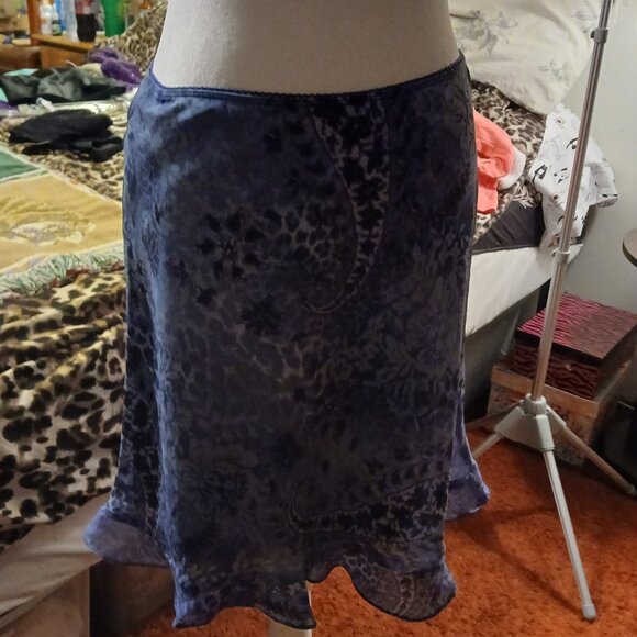 Aqua Blues Medium Women's Blue Swirl Skirt - Picture 12 of 13